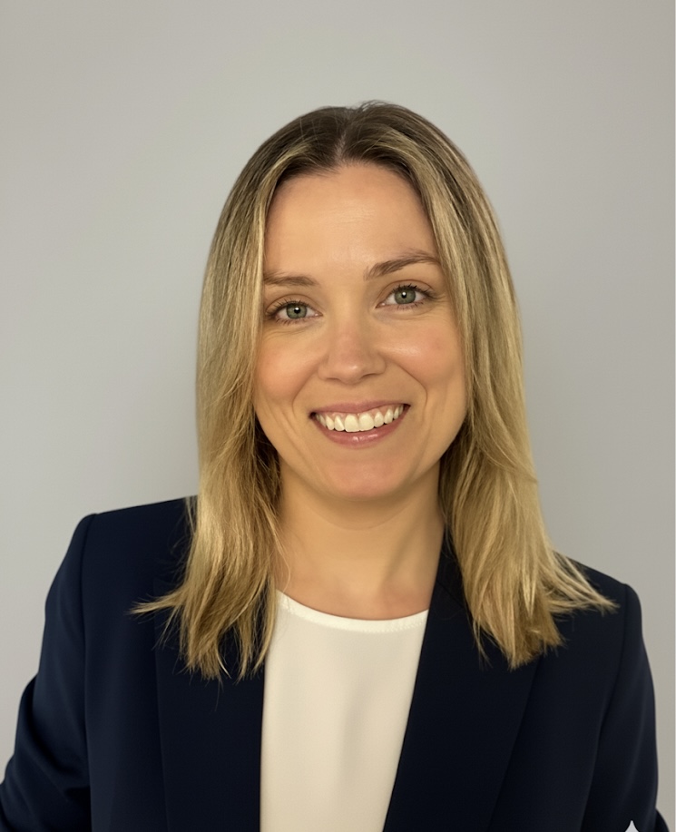 Renee Noseda - Executive Assistant at HRX CPAs, professional office headshot